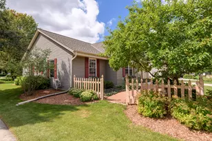2147 Inverness Dr, Waukesha, WI 53186 - Photo 100