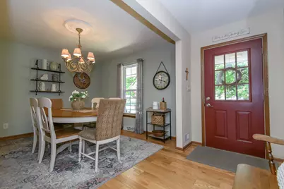2147  Inverness Dr, Waukesha, WI 53186 - Photo 10