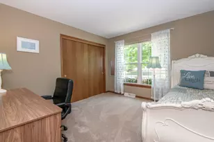 2147 Inverness Dr, Waukesha, WI 53186 - Photo 48