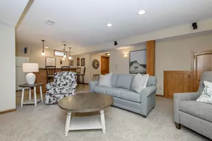 2147 Inverness Dr, Waukesha, WI 53186 - Photo 4