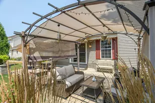 2147 Inverness Dr, Waukesha, WI 53186 - Photo 90