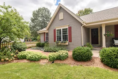 2147  Inverness Dr, Waukesha, WI 53186 - Photo 110