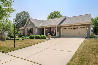 2147  Inverness Dr, Waukesha, WI 53186 - Photo 8