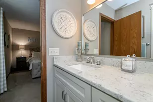 2147 Inverness Dr, Waukesha, WI 53186 - Photo 40