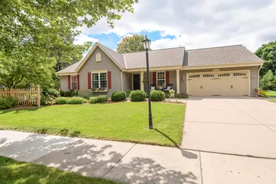 2147  Inverness Dr, Waukesha, WI 53186 - Photo 96