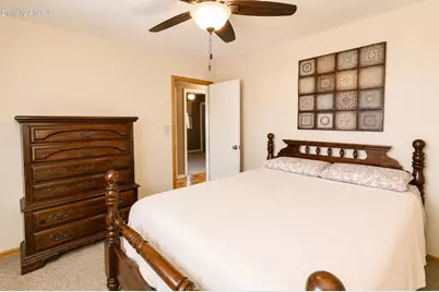 2113  Grove Ave, Racine, WI 53405 - Photo 20