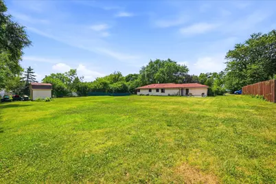 4938 S 69th St, Greenfield, WI 53220 - Photo 22