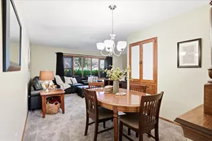 4938 S 69th St, Greenfield, WI 53220 - Photo 6