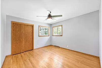 12810 W Balboa Dr, New Berlin, WI 53151 - Photo 18