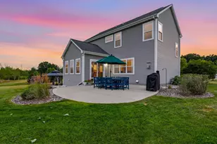 W229N4340 Baker Ct, Pewaukee, WI 53072 - Photo 58