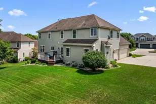 700 Creekwood Dr, West Bend, WI 53095 - Photo 58