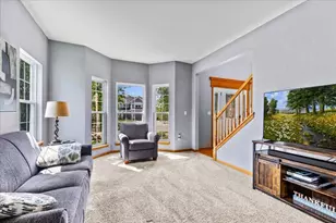 700 Creekwood Dr, West Bend, WI 53095 - Photo 6