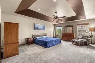 700 Creekwood Dr, West Bend, WI 53095 - Photo 26