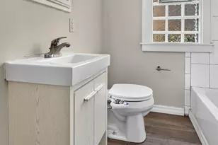 2921 S Howell Ave, Milwaukee, WI 53207 - Photo 10