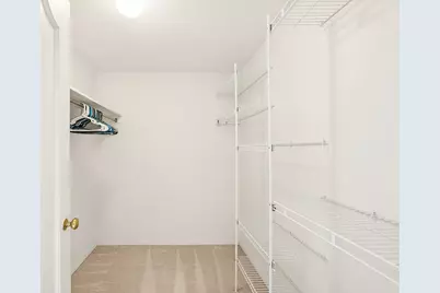 2525 S Shore Dr #14B, Milwaukee, WI 53207 - Photo 10