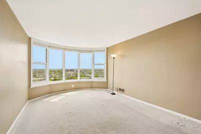 2525 S Shore Dr #14B, Milwaukee, WI 53207 - Photo 42