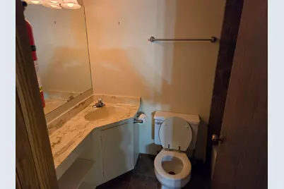 2450 W Good Hope Rd #49, Glendale, WI 53209 - Photo 18