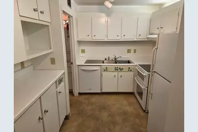 2450 W Good Hope Rd #49, Glendale, WI 53209 - Photo 12