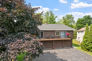 2421 Crosscreek Dr, Sheboygan, WI 53081 - Photo 36