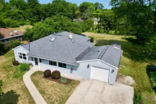1930 N 121st St, Wauwatosa, WI 53226 - Photo 2
