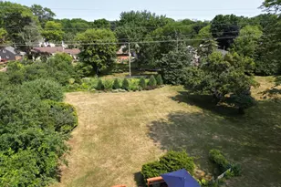 1930 N 121st St, Wauwatosa, WI 53226 - Photo 4