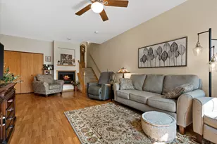 2415 Fox River Pkwy, Waukesha, WI 53189 - Photo 4
