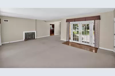 4535 N Cramer St, Whitefish Bay, WI 53211 - Photo 4