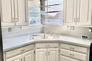 917 Cook St, Marinette, WI 54143 - Photo 8