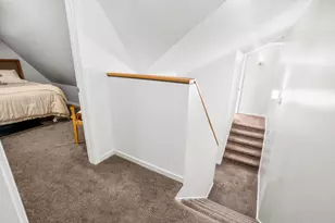 920 E Pleasant St, Milwaukee, WI 53202 - Photo 14