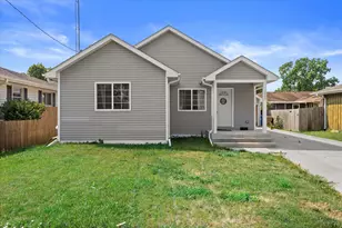 1905 34th St, Kenosha, WI 53140 - Photo 2