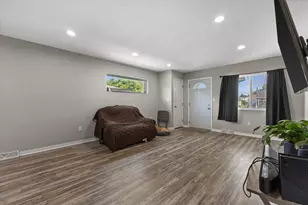 1905 34th St, Kenosha, WI 53140 - Photo 4