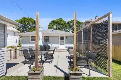 1117  Ellis St, Waukesha, WI 53186 - Photo 4