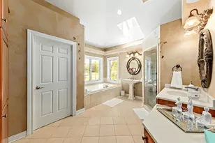 W251S5204 Poppy Fields Rd, Waukesha, WI 53189 - Photo 26