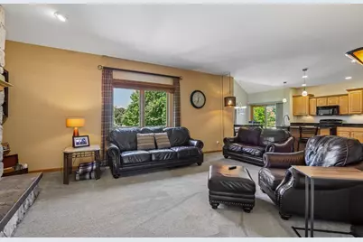 5120  Old Farm Rd, Racine, WI 53402 - Photo 12