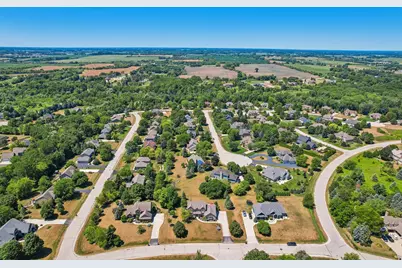 5120  Old Farm Rd, Racine, WI 53402 - Photo 78