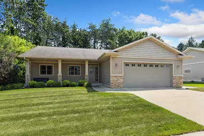 4086  Pineview St, Onalaska, WI 54650 - Photo 1