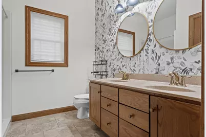 4086  Pineview St, Onalaska, WI 54650 - Photo 22