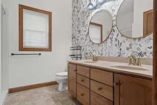 4086 Pineview St, Onalaska, WI 54650 - Photo 22