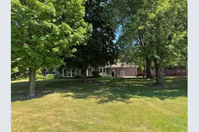 W377S2161  Gramling Ln, Ottawa, WI 53118 - Photo 2