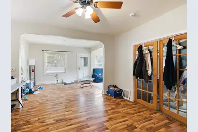 1542 S 9th St, Sheboygan, WI 53081 - Photo 8