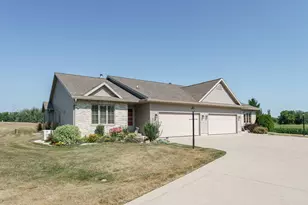 W5572 County Rd CW, Emmet, WI 53098 - Photo 1