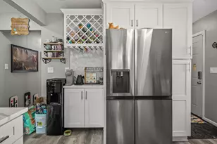 3712 W Kiley Ave, Milwaukee, WI 53209 - Photo 6