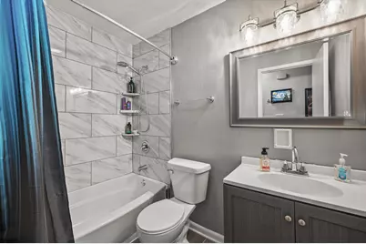 3712 W Kiley Ave, Milwaukee, WI 53209 - Photo 12