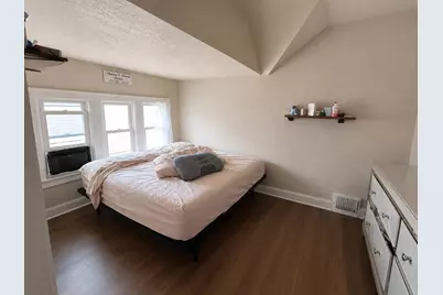 4186 N 15th St, Milwaukee, WI 53209 - Photo 8