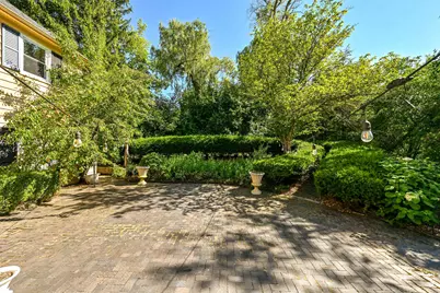 229 W Indian Creek Ct, Fox Point, WI 53217 - Photo 42