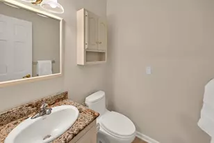 229 W Indian Creek Ct, Fox Point, WI 53217 - Photo 18