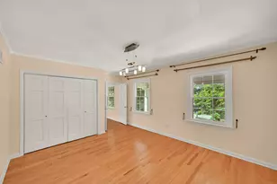229 W Indian Creek Ct, Fox Point, WI 53217 - Photo 26