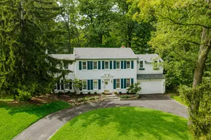 1065 Lower Ridgeway, Elm Grove, WI 53122 - Photo 4