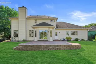 13510 W Edgewood Ct, New Berlin, WI 53151 - Photo 42
