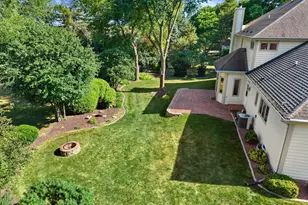 13510 W Edgewood Ct, New Berlin, WI 53151 - Photo 36